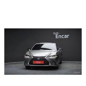 Lexus ES Luxury Plus 2024, 8652 km, Volante a la Izquierda, Asientos de Cuero con Cámara Trasera - Product Image 3