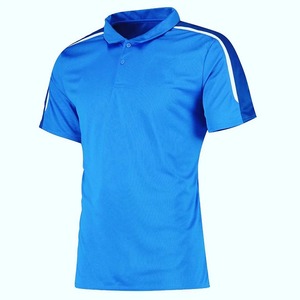 Ensembles de maillots de football personnalisés de haute qualité 2026 à manches courtes, imprimés par transfert thermique, 100 % polyester, séchage rapide - Product Image 1