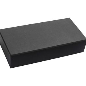 Ensemble de 8 couteaux à steak en argent avec lames dentelées et manches argentés rivetés dans une boîte de présentation noire pour une utilisation sur la table à manger - Product Image 2