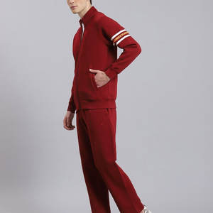 Conjunto Deportivo Informal con Capucha y Corte Regular para Hombre, con Pantalones Ajustados de Tela Suave, Personalizable para Deportes y Uso Casual - Product Image 1