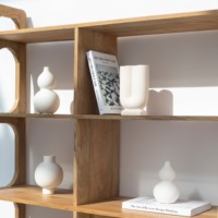 Étagères à livres en bois Vandana Altis Mira, design moderne en bois massif, meubles de rangement minimalistes