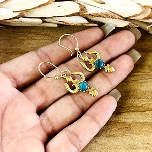 Pendientes Colgantes Boho Tridente de Turquesa Tribales de Latón para Mujer, Chapados en Oro de 18k, Venta al por Mayor/OEM/ODM - ¡Nueva Llegada! - Product Image 3