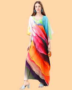 Robe kaftan courte pour femme – Bleu pastel avec imprimé floral abstrait coloré, coupe ample, style tunique. - Product Image 3