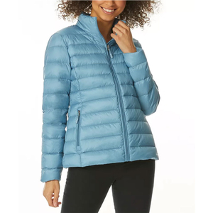 Veste à capuche matelassée pour femme, légère et chaude pour l'hiver, imperméable, coupe-vent, style décontracté et streetwear tendance - Product Image 3