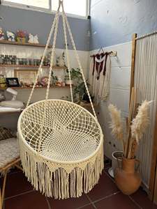 Muebles de exterior de macramé: Columpio de algodón con flecos a rayas, en venta al por mayor, hamaca de macramé con color personalizado. - Product Image 3