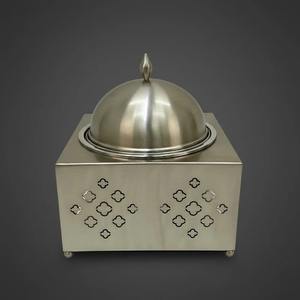 หม้ออุ่นอาหารสแตนเลสทรงสี่เหลี่ยมหรูหรา ฝาโดมลายฉลุตกแต่ง ฐานรองแบบบุฟเฟ่ต์ ดีไซน์ทันสมัย ทนทาน ไม่ติดกระทะ - Product Image 5