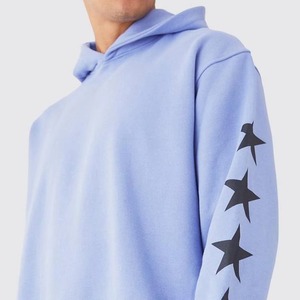 เสื้อฮู้ดผู้ชายสีฟ้าอ่อน แขนยาว พิมพ์ลายดาวสีดำ สวมใส่สบาย สีพื้น ผ้าฝ้าย 100% ระบายอากาศได้ดี สไตล์ฤดูใบไม้ร่วง - Product Image 5