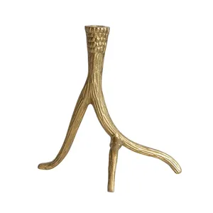 Support de bougie en or fait main, élégant centre de table pour mariage, fournisseur pour les organisateurs d'événements, les hôtels, les restaurants et les designers, métal de qualité supérieure - Product Image 6