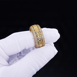 Anillo unisex personalizable de plata de ley 925 chapado en oro blanco y amarillo con diamantes de corte redondo y diseño cubano giratorio, estilo hip hop. - Product Image 5