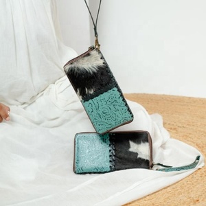 Cartera tallada a mano, funda de teléfono de embrague, elegante piel de vaca, gran oferta, cartera, multiusos, carteras de cuero occidental - Product Image 1