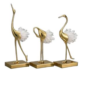 Figura de flamenco dorado de lujo, estatua de Animal de lujo, sala de estar ornamento para, figura de pájaro realista, regalo para Baby Shower, la mejor decoración del hogar - Product Image 1