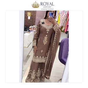 Meilleure collection de vêtements de style indien pour les occasions festives, collection de créateurs en pure soie chinon avec broderie et travail de sequins, ensemble sharara - Product Image 4