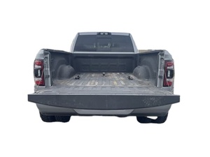 2024แรม3500 Laramie Mega Cab