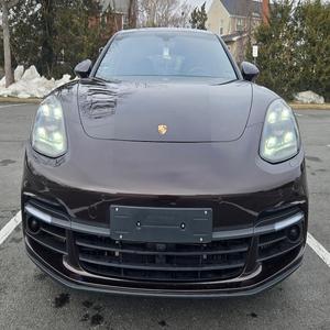 Porsche Panamera 4 E-Hybrid 2020 - Product Image 1