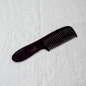 Peigne à cheveux en corne de buffle fait main avec manche, lisse et poli, en corne naturelle, pour le soin de la barbe, démêlant, pour hommes, femmes et usage en salon - Product Image 5
