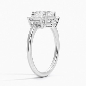แหวน BOJ รุ่น 0136 ทรง Asscher Cut เงินแท้ 925 ประดับเพชร Luxe Rhiannon แบบหนามเตย แหวนเพชรเม็ดเดี่ยว 2 กะรัต สี D ความสะอาด VVS1 มอยส์ซาไนต์ GRA ลดราคา - Product Image 3