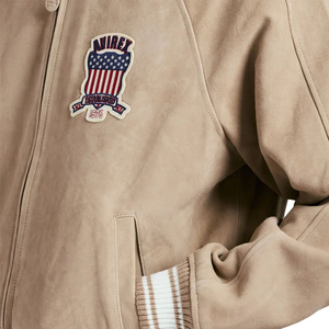 Vestes en cuir Avirex pour femmes, en cuir de qualité supérieure, coupe courte sexy, dernières tendances d'hiver, vestes en cuir Avirex sur mesure pour femmes - Product Image 4