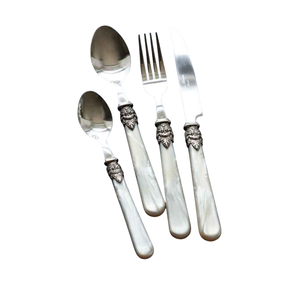 Elegante juego de cubiertos de metal plateado con mangos de nácar, apto para lavavajillas, juegos de cubiertos para bodas en oferta. - Product Image 1