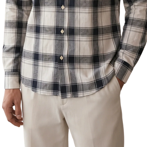 Chemise en flanelle à carreaux noire neutre pour homme, manches longues, boutonnée, chemise décontractée à carreaux, tissu brossé doux, streetwear quotidien - Product Image 5