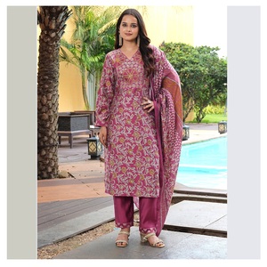 Trendy Fashion Pink Cotton Silk <b>Kurtis</b> for Office and Regular Wear at Wholesale Price Casual Dresses Kurti Set - Product Image 6