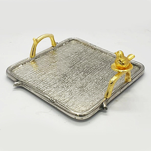 Bandeja Decorativa Grande con Hojas Doradas, Estilo Tropical Monstera, Plato de Metal Texturizado Dorado, Centro de Mesa para Mesa de Café - Product Image 4
