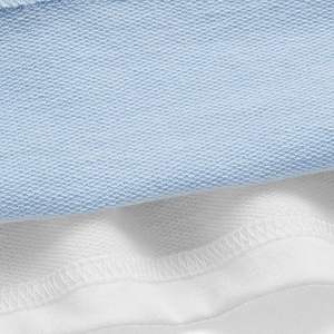 Sudadera con capucha de moda con logotipo bordado personalizado, MOQ bajo, lisa, fácil de usar, popular entre las mujeres. - Product Image 3