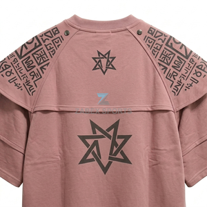 Camiseta Larga de Algodón 100% para Hombre, Estilo Urbano, Oversize, Manga Corta, Ajuste Relajado, Diseño en Capas, OEM ODM, Personalizable - Product Image 2