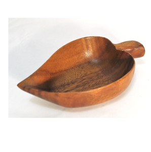 Bol de service en bois de qualité supérieure, design feuille étonnant, pour table à manger, mariages et fêtes, bol en bois de luxe durable - Product Image 1