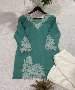 ชุดเซ็ตผ้าฝ้ายปักลายมูล คอตตอน กำลังเป็นที่นิยม เหมาะสำหรับงานเทศกาล ราคาขายส่ง เสื้อผ้าชาติพันธุ์ รามา - Product Image 3