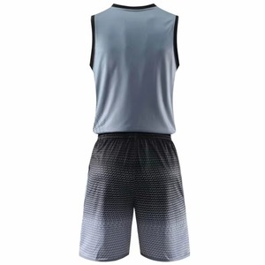 Uniforme de Baloncesto Personalizado Premium, Conjunto de Camiseta y Pantalones Cortos para Equipo Profesional - Product Image 4