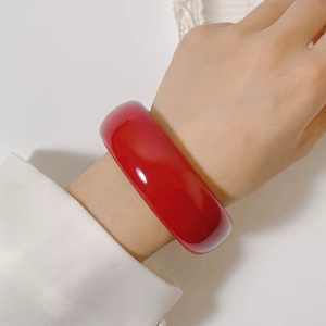 งานฝีมือเรซิ่นหลากสีสันทันสมัยสำหรับกลับไปโรงเรียน กำไลและสร้อยข้อมือสไตล์ศิลปะ เหมาะสำหรับงานปาร์ตี้ โดย AFZA ENTERPRISES - Product Image 1