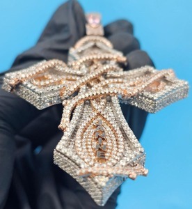 Pendentif Croix Luxe Sertie de Diamants Moissanite en Argent Sterling 925, Breloque Croix Religieuse pour Hommes, Bijoux Hip Hop - Product Image 2