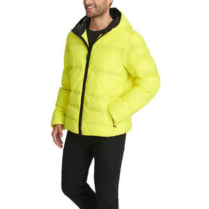 Chaqueta Acolchada con Capucha para Hombre, Color Amarillo Neón, Cierre de Cremallera, Gruesa, Informal, para Invierno - Product Image 3