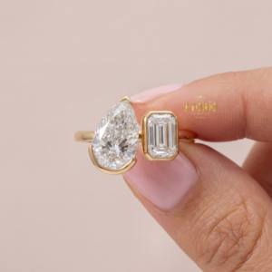 Exquisito Anillo de Compromiso para Mujer con Diamante Esmeralda Corte Pera, Engastado en Bisel, Diamante Cultivado en Laboratorio, Oro de 14K, Inspirado en la Naturaleza, para Boda o Fiesta - Product Image 1