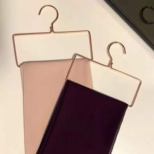 ไม้แขวนกางเกงแบบพรีเมียมสำหรับงานหนัก ป้องกันการลื่นไถล ทำจากทองแดง สำหรับกางเกงยีนส์ กางเกงขายาว กระโปรง พร้อมราวแขวนผ้า ผลิตจากสแตนเลสสตีลผิวเรียบ อุปกรณ์ซักรีด - Product Image 5