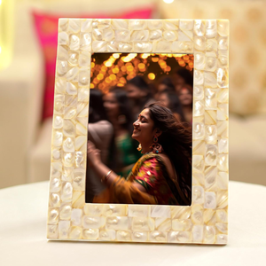 Luxury <b>White</b> Mother of Pearl Photo <b>Frame</b> Handmade Mosaic Shell Picture <b>Frame</b> Decorative Tabletop & Wall Display for Home Office - Product Image 1