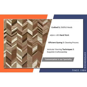 Tapis rectangulaire moderne et élégant en patchwork de cuir de vachette brun à chevrons, fait main, à poils ras, pour salon, au meilleur prix - Product Image 4