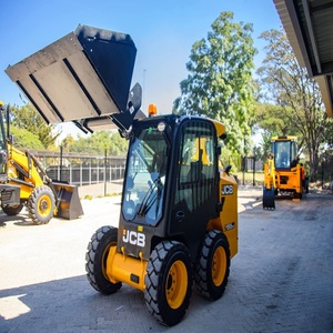 Potente Cargadora JCB para Mover Grava, Tierra y Materiales de Construcción con Eficiente Maniobrabilidad en Áreas de Trabajo Restringidas - Product Image 5
