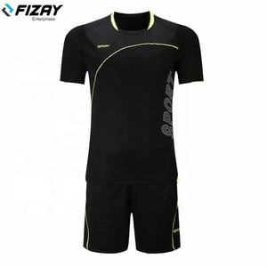 Personnalisé Hommes et Enfants Football Football Uniformes Adulte Sublimation Jersey Costume pour Entraînement Sportif pour Porter - Product Image 4