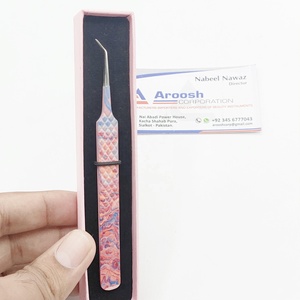 Pince à épiler diamantée en acier inoxydable enduite de papier professionnel à 45 degrés pour l'extension de cils Logo personnalisé de haute qualité pointu - Product Image 1