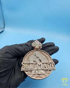 Pendentif de luxe fait main en or 18 carats plaqué or, style hip-hop, en argent sterling 925 avec diamant moissanite VVS, finition glacée - Product Image 4