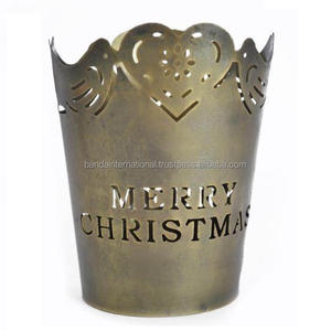 Portavelas votivo redondo de hierro con acabado dorado antiguo para iluminar la decoración del hogar y otros candelabros - Product Image 4