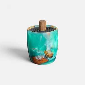 Quemador de Incienso Redondo de Resina y Madera Hecho a Mano, Soporte para Bakhoor, Difusor Aromático Mabkhara para Decoración del Hogar por Wonder Overseas - Product Image 1