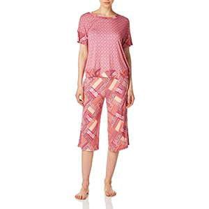 ชุดโยคะออกกำลังกายสำหรับผู้หญิง ผ้าโพลีเอสเตอร์ 100% แบบกลับด้านได้ ระบายอากาศได้ดี น้ำหนักเบา ไซส์พลัส กางเกงขาสั้น 2 ชิ้น รับผลิตแบบ OEM แบรนด์ส่วนตัวจากโรงงาน - Product Image 2