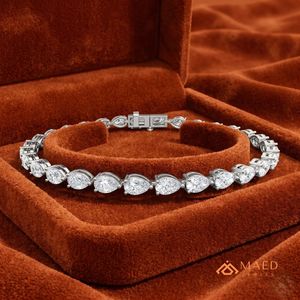 Bracelet en argent avec moissanite, bracelet à maillons fins, bijoux de mode, bracelet tennis pour femme, accessoire élégant et moderne - Product Image 5