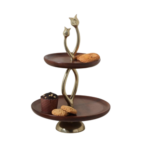 Support à gâteau rond en métal et bois au design unique, écologique, compatible lave-vaisselle, finition naturelle pour la décoration de mariages, anniversaires et fêtes - Product Image 6