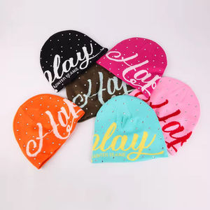 Gorros de Punto Acrílicos Personalizados con Logotipo, Sin Puño, Material Acrílico, 100% Tejido Acrílico, Gorros de Invierno Premium con Pedrería - Product Image 6