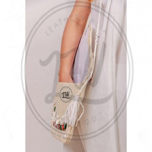 LW Meilleures offres Sac à monnaie traditionnel Banjara pour femmes Design à la mode Fabrication indienne Offre de vente en gros pour les exportateurs - Product Image 5