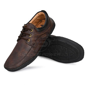 Bottines en cuir modernes pour hommes, design tendance, matériaux de qualité supérieure, ajustement confortable pour une utilisation en extérieur et en ville - Product Image 4