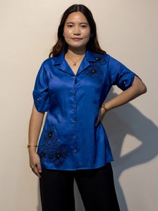 Chemise en coton pour femme à manches courtes, best-seller, pour un usage quotidien décontracté et pour les soirées. Achetez directement auprès du fournisseur. Exportation en gros de l'Inde. - Product Image 3